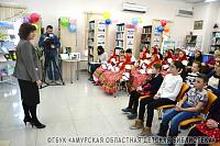 Торжественная церемония награждения победителей областного семейного творческого конкурса «Живая книга», посвященного Году экологии... Торжественная церемония награждения победителей областного семейного творческого конкурса «Живая книга», посвященного Году экологии...