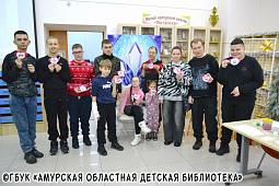 Чай, вишня, Новый год: творческое завершение 2025-го